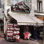 Le Red St Leon : Lit Queen Size * Wifi * Ideal Couple * Colmar