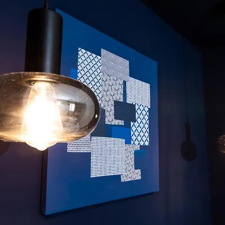 Appartement Le Red St Leon : Lit Queen Size * Wifi * Ideal Couple Colmar