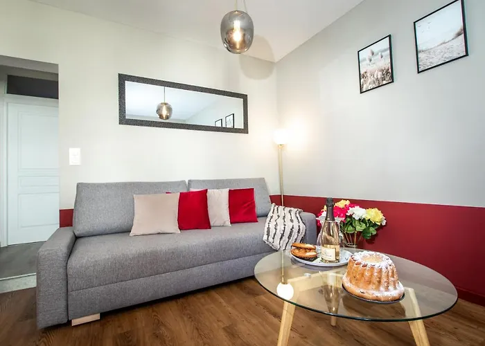 Appartamento Le Red St Léon : Lit Queen Size * Wifi * Idéal Couple Colmar